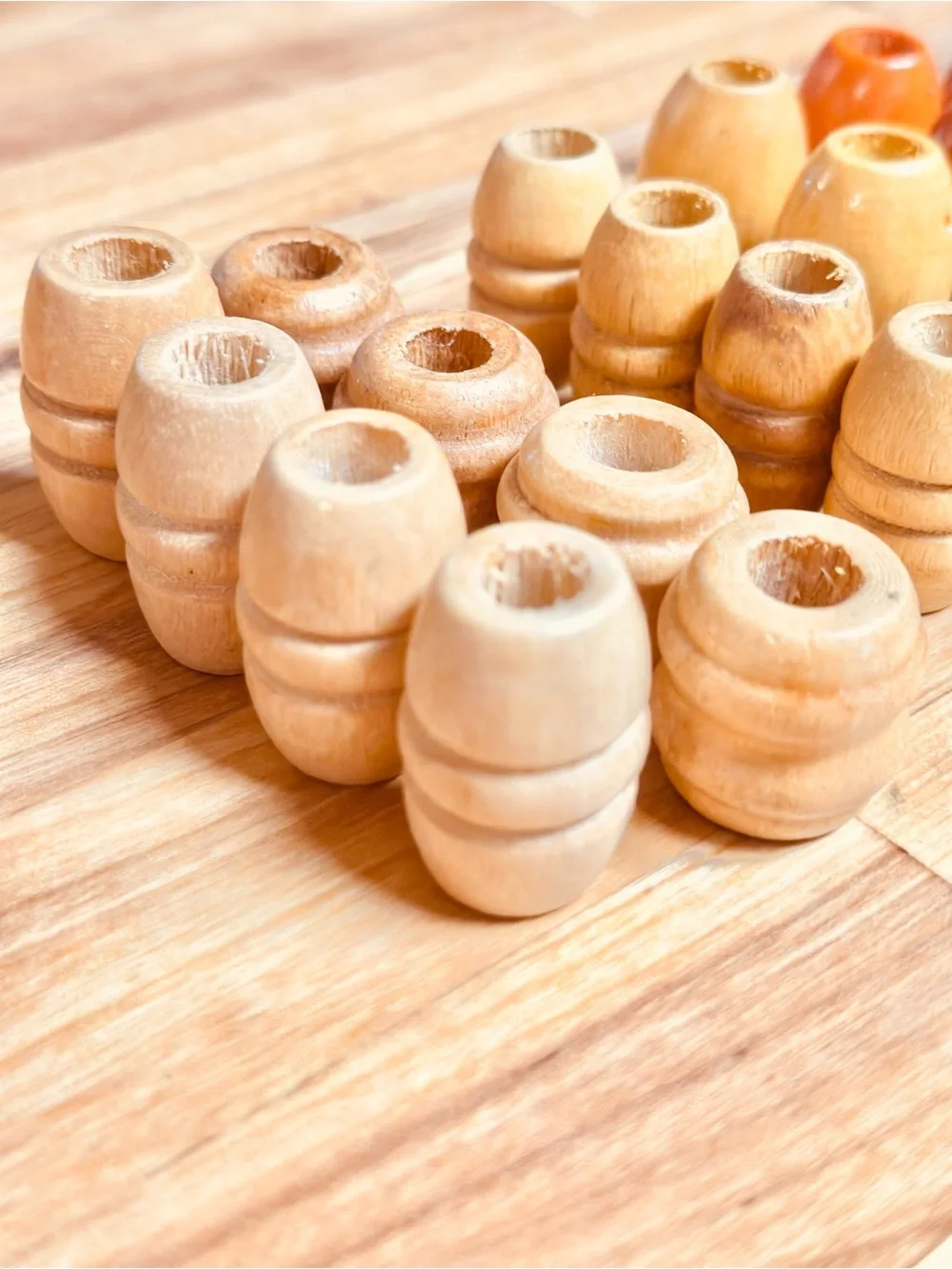 VINTAGE WOODEN MACRAME / CRAFT BEADS - VARIOUS STYLES & COLORS. LOT OF 43